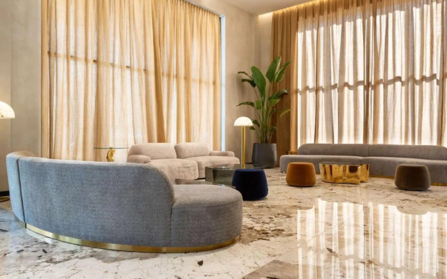 Mercure Tirana