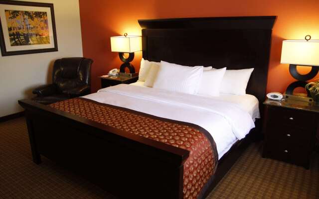 Ramada by Wyndham Viscount Suites Tucson East