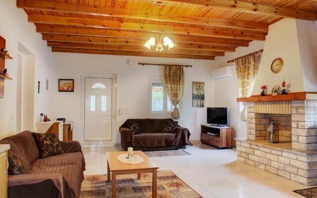 Kanakades Village House