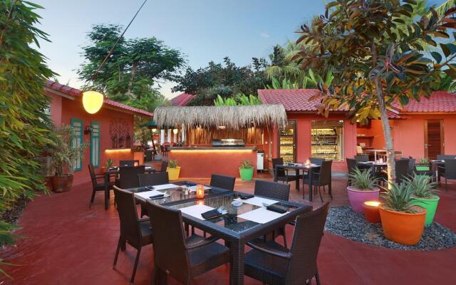 PinkCoco Uluwatu - for Cool Adults Only