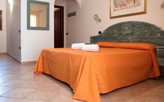 Idyllic Residence Cala Viola Studio Sleeps Num1375