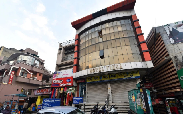 OYO 28146 Hotel Virsa