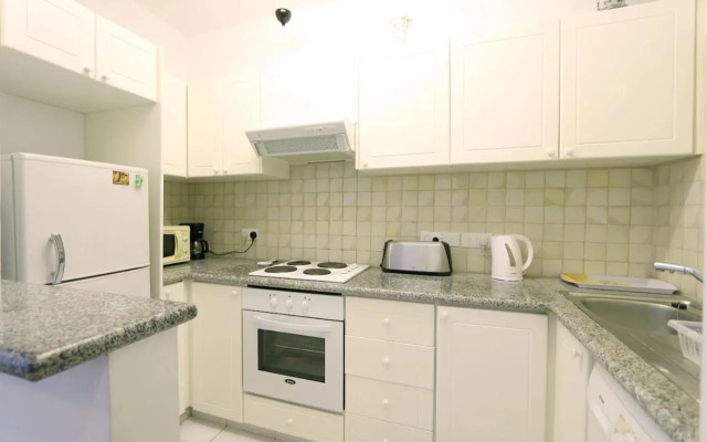 Victor Apartment