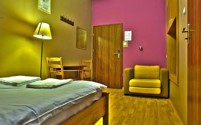 Nathans Villa Hostel Warsaw