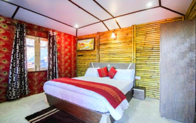 Glamwood Resort