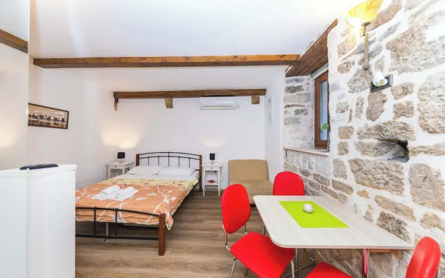 Studio Apartment First Vestibul, Heart Of Split