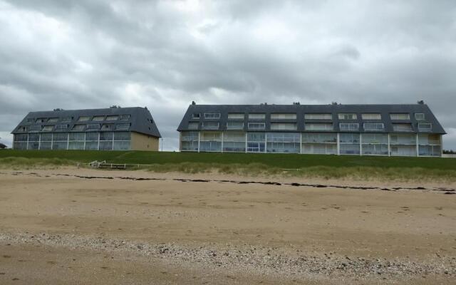57 M2 Les Pieds Dans L Eau Cabourg