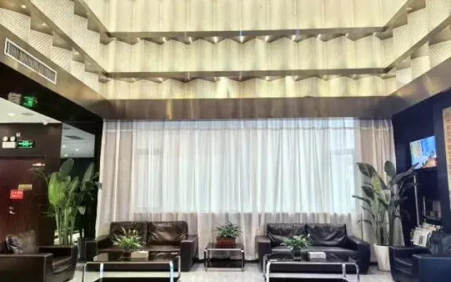 Zhengzhou Kelete Hotel (Yaozhuang Metro Station, Jinyu Industrial Zone)