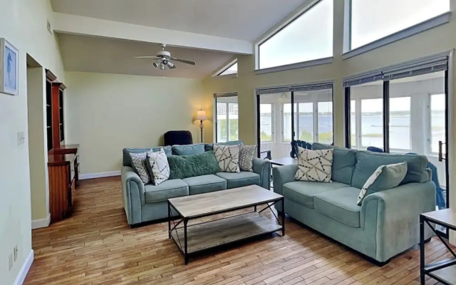 Just Another Day in Paradise