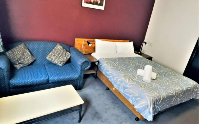City East Motel