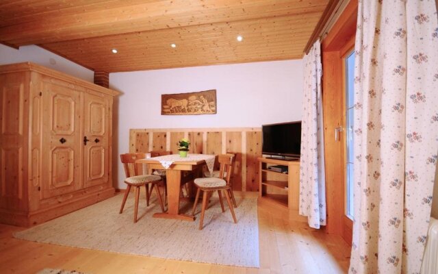 Ahnenhoefl Appartements