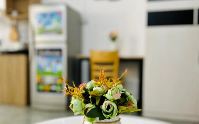 MINA HOUSE Airport Apartment