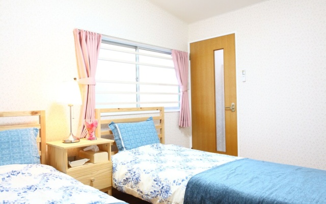 Samy's Guest House – Guest Rooms – Osaka