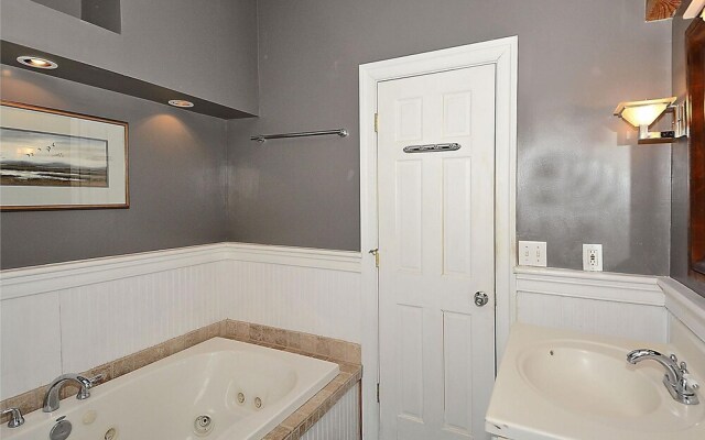 108 Oceanview Prkwy by Long & Foster