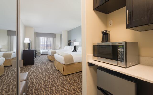Holiday Inn Express & Suites Denver South - Castle Rock by IHG