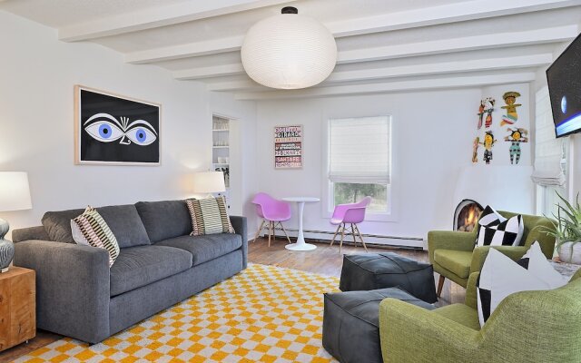 Tesuque Outpost 3 Suites Mountain Views