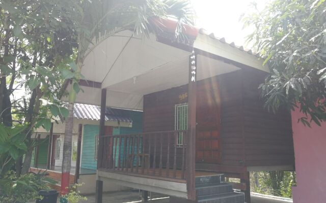 Bung Lung Resort
