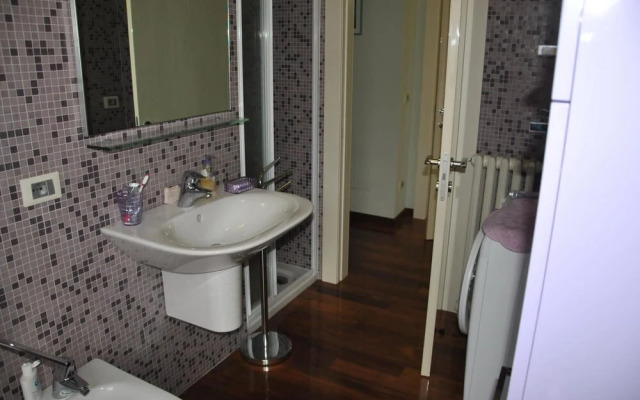 Terrace Lake View apt in Stresa With Lake View