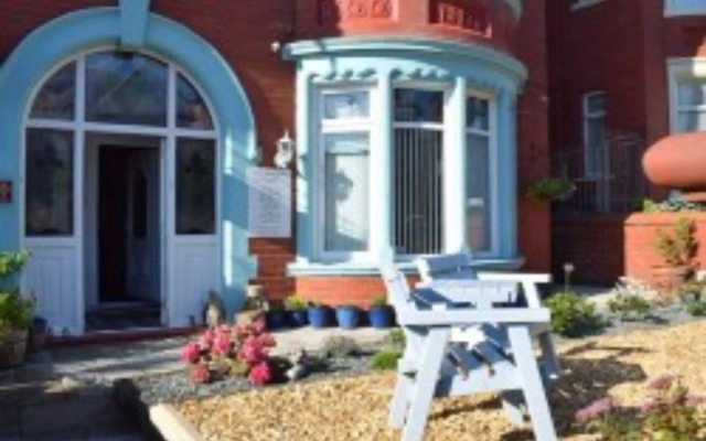 The Grosvenor View - Guest House