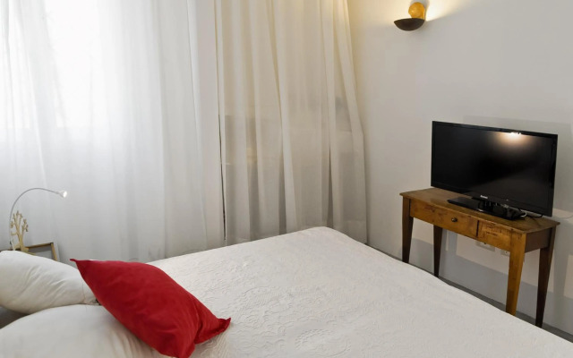 2 bedrooms house with furnished terrace at Ceglie Messapica