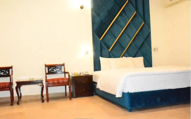 Baani Signature Hotel