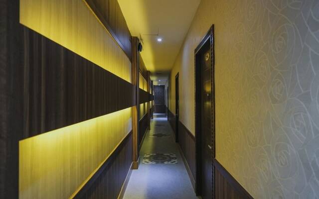 RedDoorz Plus near Pantai Coastarina 2