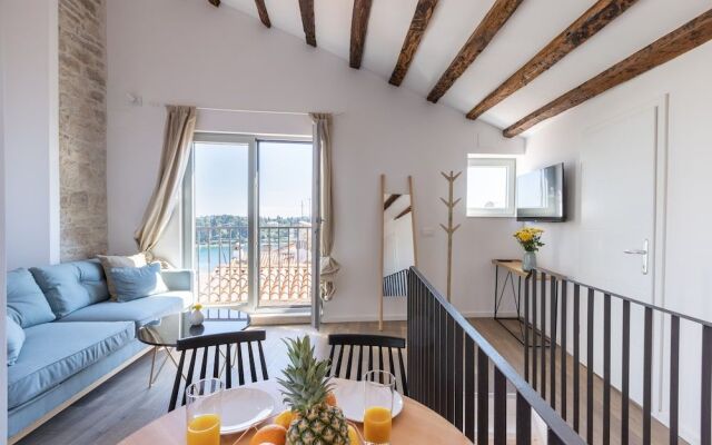 The View Apartment Old Town by Irundo