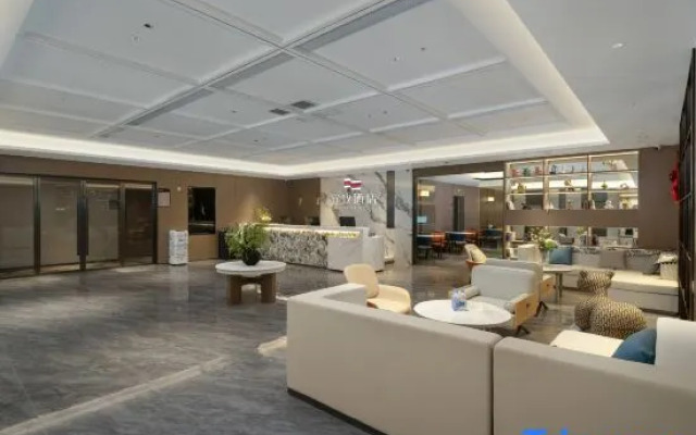 Yizhi Hotel (Guangzhou  Shamian Island Huangsha metro Statian Branch)