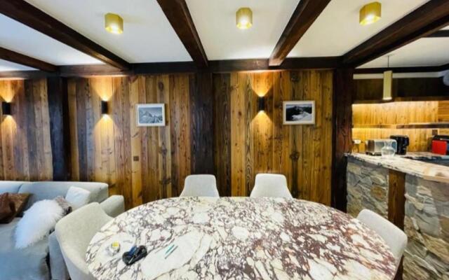 Luxury suite 70m2 balcon courchevel1850 parking