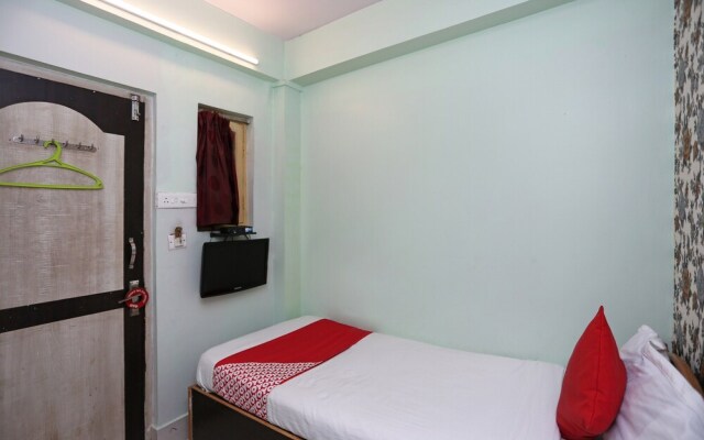 OYO 15443 Hotel Mega Palace