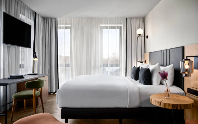 Renaissance Amsterdam Schiphol Airport Hotel