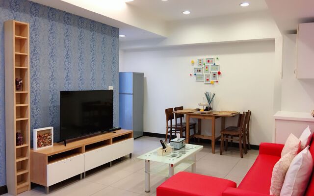 Q Square Apartment B