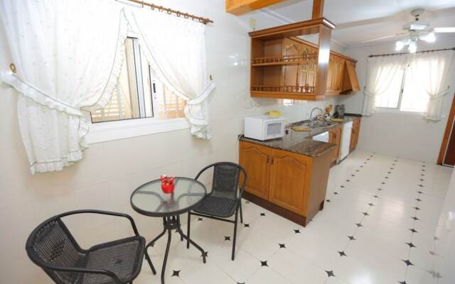 Villa Acogedora Para 13 Personas en Cambrils
