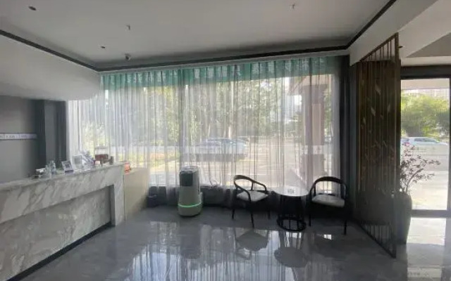 GreenTree Inn Express (Chengmai Laocheng)