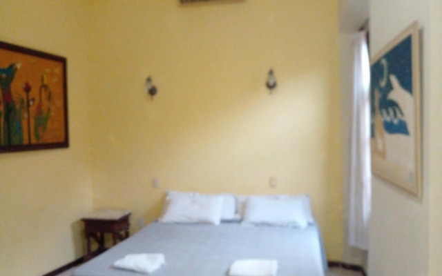 Solar do Carmo Suites & Apartments