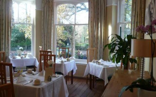 Rosemount Guest House