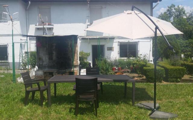 Zikoinaren Txokoa ( El Txoko de la cigüeña )