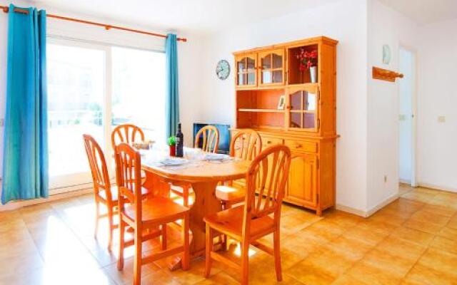 Apartment Platja de Roses.8