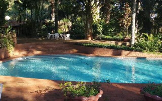 Plaas Guest House