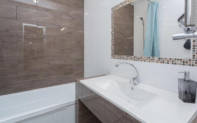 Апартаменты Kantiata Five Floor (Кантиата Файф Флор) на улице Александра Суворова