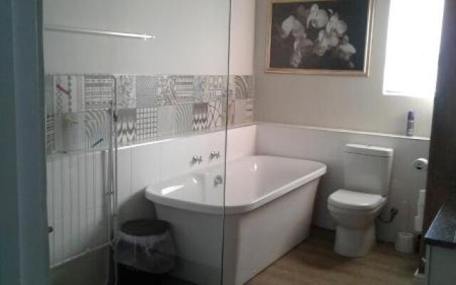 Point Village Accommodation - Beach Club 307