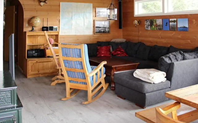 12 Person Holiday Home in Kvenvaer