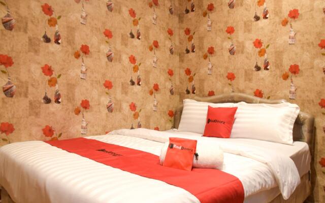 RedDoorz near Pelabuhan Tanjung Perak 2 Surabaya