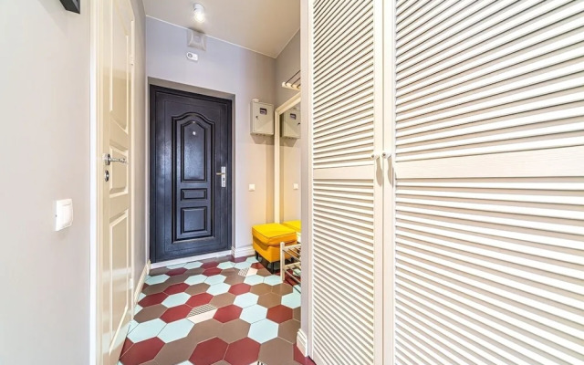 Studio Apartment near Elagin Island