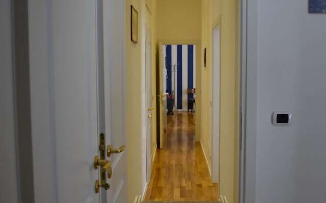 Ursa Major - Gioligio Rome Central Luxury Suite