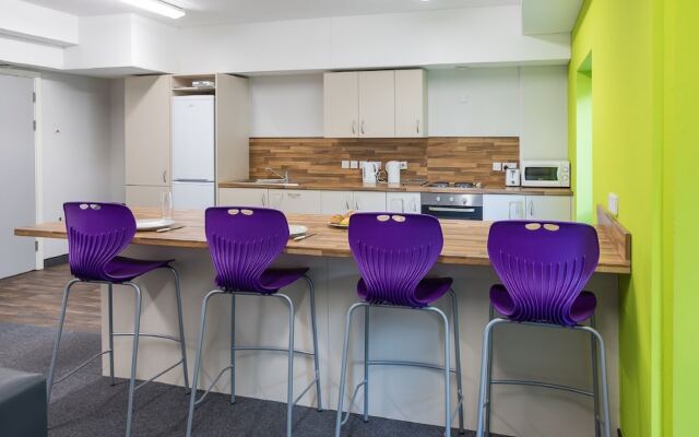 Luxury Rooms & Studios in Newcastle
