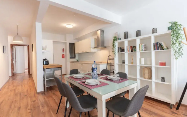 Charming 2-Bed in Swieqi