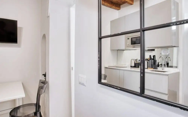 JOIVY Delightful flat in Central Milan