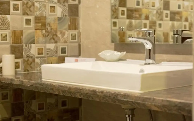 Royal Regency Lifotel by Crossway