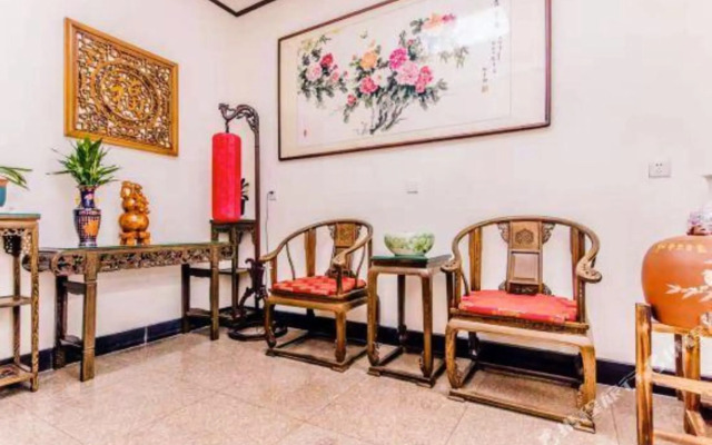 Xiufeng Business Hotel